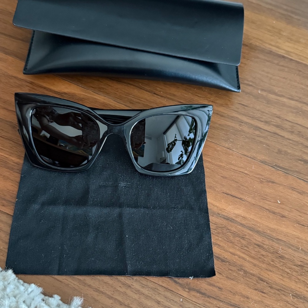 YSL Saint Laurent Women Sunglasses - Picture 6 of 12